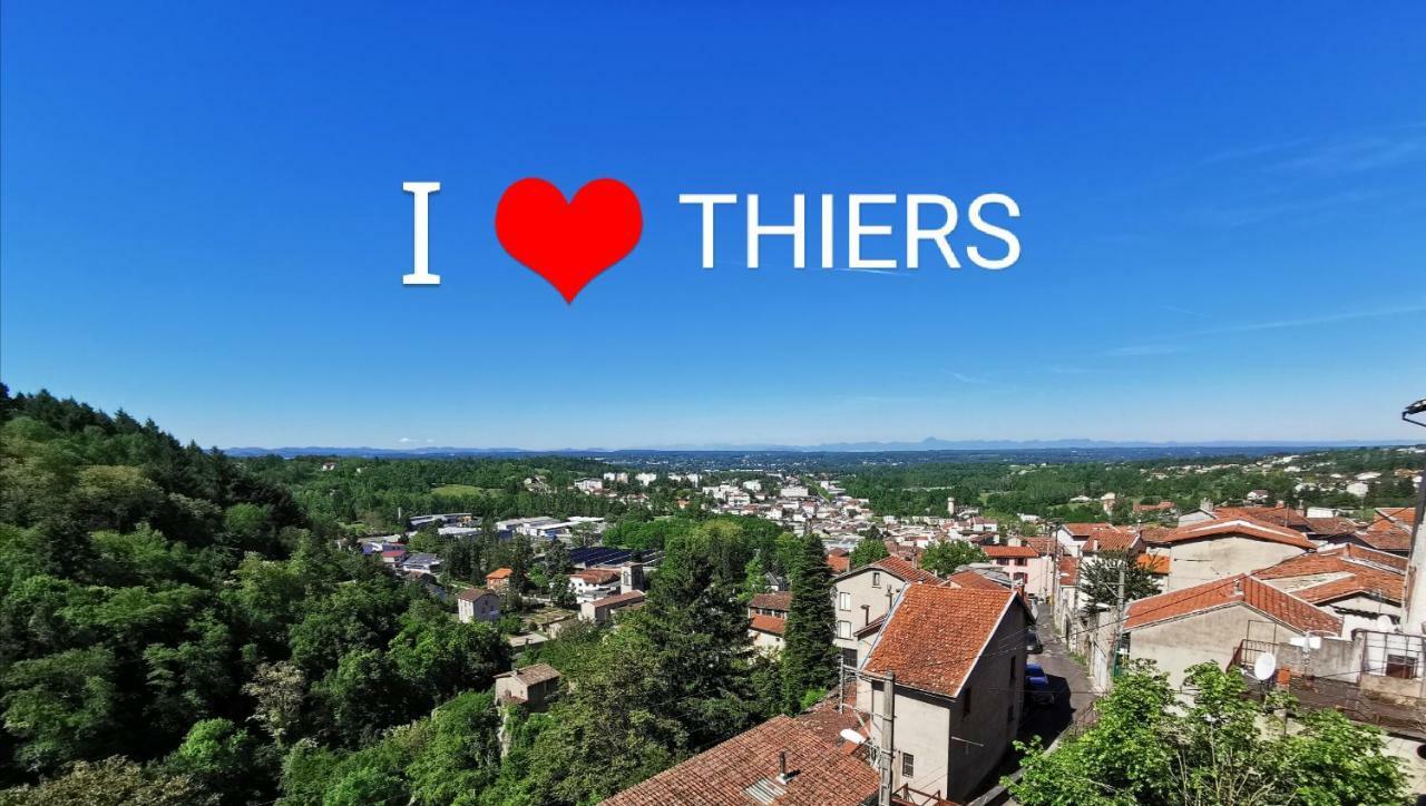 Thiers Face Au Musee De La Coutellerie Villa Exteriör bild